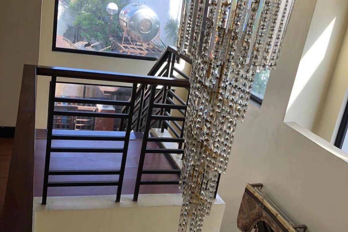 5 Bedroom House for Rent in Moonwalk, Parañaque, Metro Manila photo 5