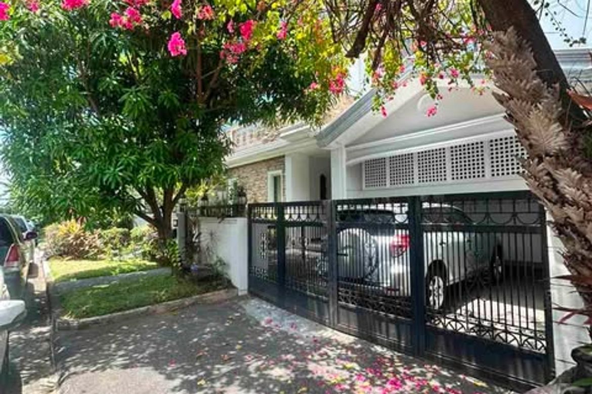 5 Bedroom House for Rent in Ugong, Pasig, Metro Manila