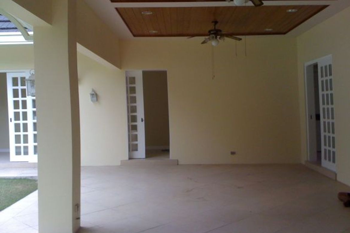 5 Bedroom House for Rent in Urdaneta Village, Bangkal, Makati, Metro Manila near MRT-3 Magallanes photo 4
