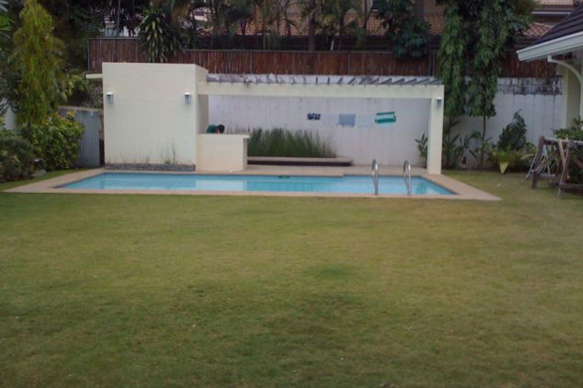 5 Bedroom House for Rent in Urdaneta Village, Bangkal, Makati, Metro Manila near MRT-3 Magallanes photo 6