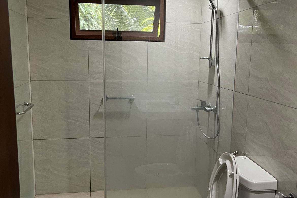 5 Bedroom House for Rent in Urdaneta Village, Bangkal, Makati, Metro Manila near MRT-3 Magallanes photo 4