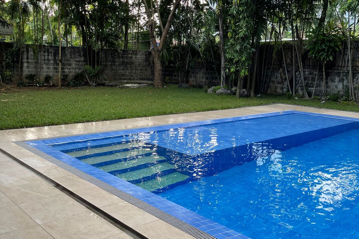 5 Bedroom House for Rent in Urdaneta Village, Bangkal, Makati, Metro Manila near MRT-3 Magallanes photo 6