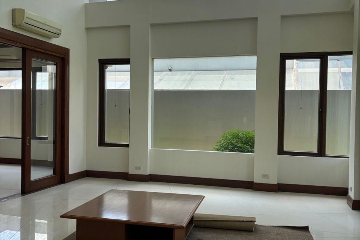 5 Bedroom House for Rent in Wack-Wack Greenhills, Mandaluyong, Metro Manila