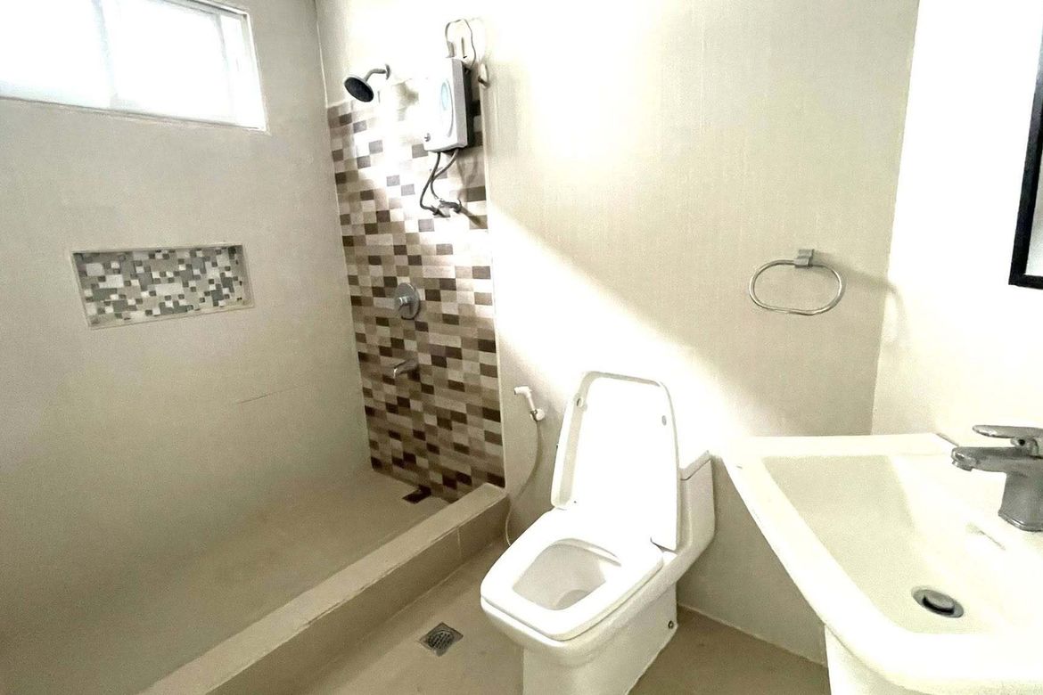 5 Bedroom House for Sale in Alabang, Muntinlupa, Metro Manila – photo 3