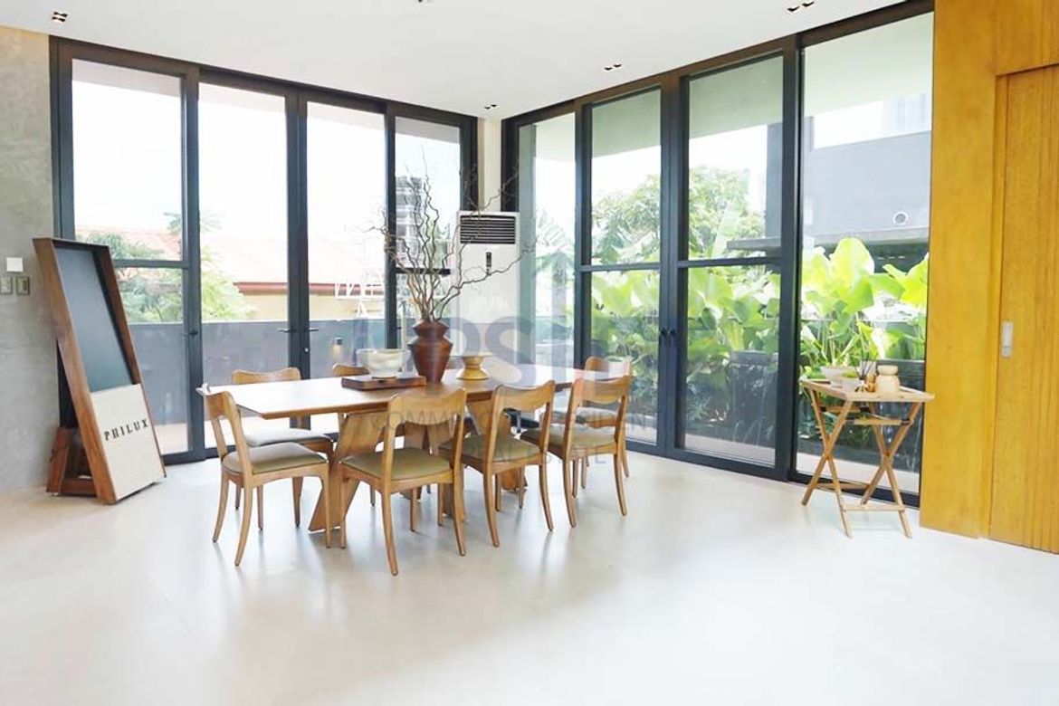 5 Bedroom House for Sale in Alabang West Village, Almanza Dos, Las Piñas, Metro Manila – photo 2