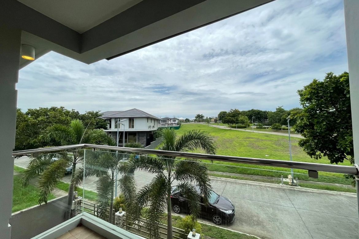 5 Bedroom House for Sale in Almanza Dos, Las Piñas, Metro Manila – photo 2