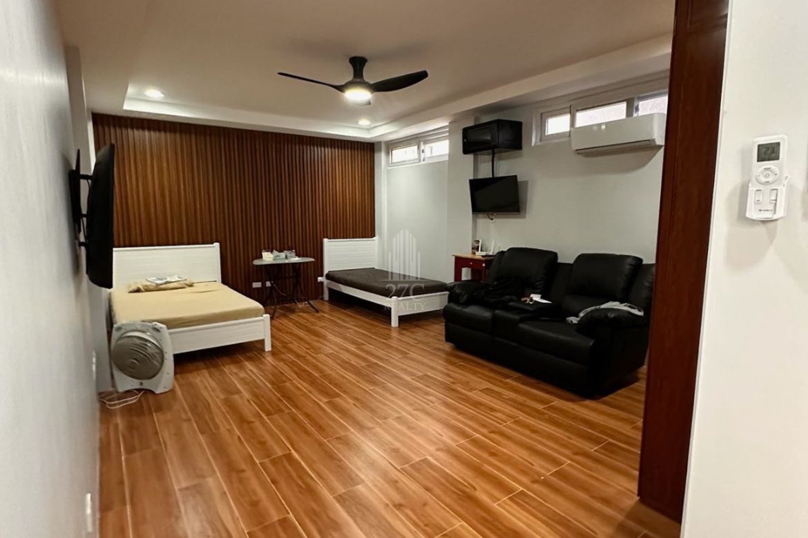 5 Bedroom House for Sale in Amadeo, Cavite – photo 2