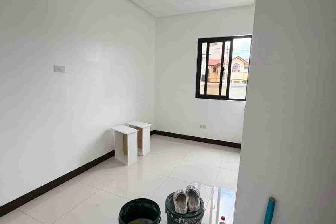 5 Bedroom House for Sale in Anabu I-D, Imus, Cavite – photo 5
