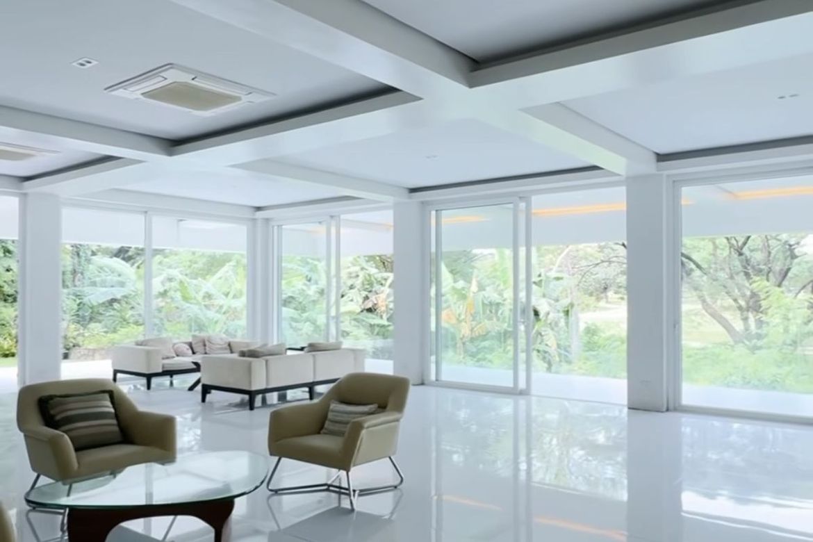 5 Bedroom House for Sale in Ayala Alabang Village, New Alabang Village, Muntinlupa, Metro Manila – photo 3