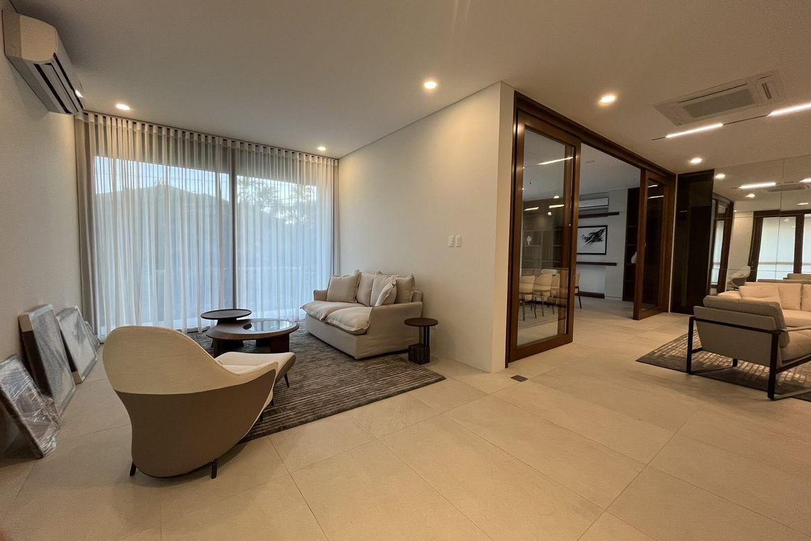 5 Bedroom House for Sale in Ayala Alabang Village, New Alabang Village, Muntinlupa, Metro Manila – photo 6