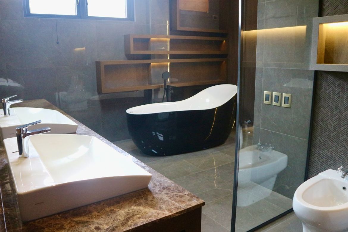 5 Bedroom House for Sale in Ayala Alabang Village, New Alabang Village, Muntinlupa, Metro Manila – photo 8