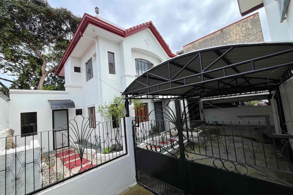 5 Bedroom House for Sale in Bagong Silangan, Quezon City, Metro Manila