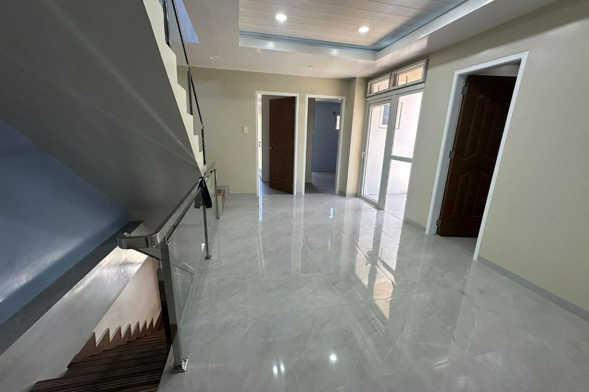 5 Bedroom House for Sale in Bakakeng Central, Baguio, Benguet – photo 8