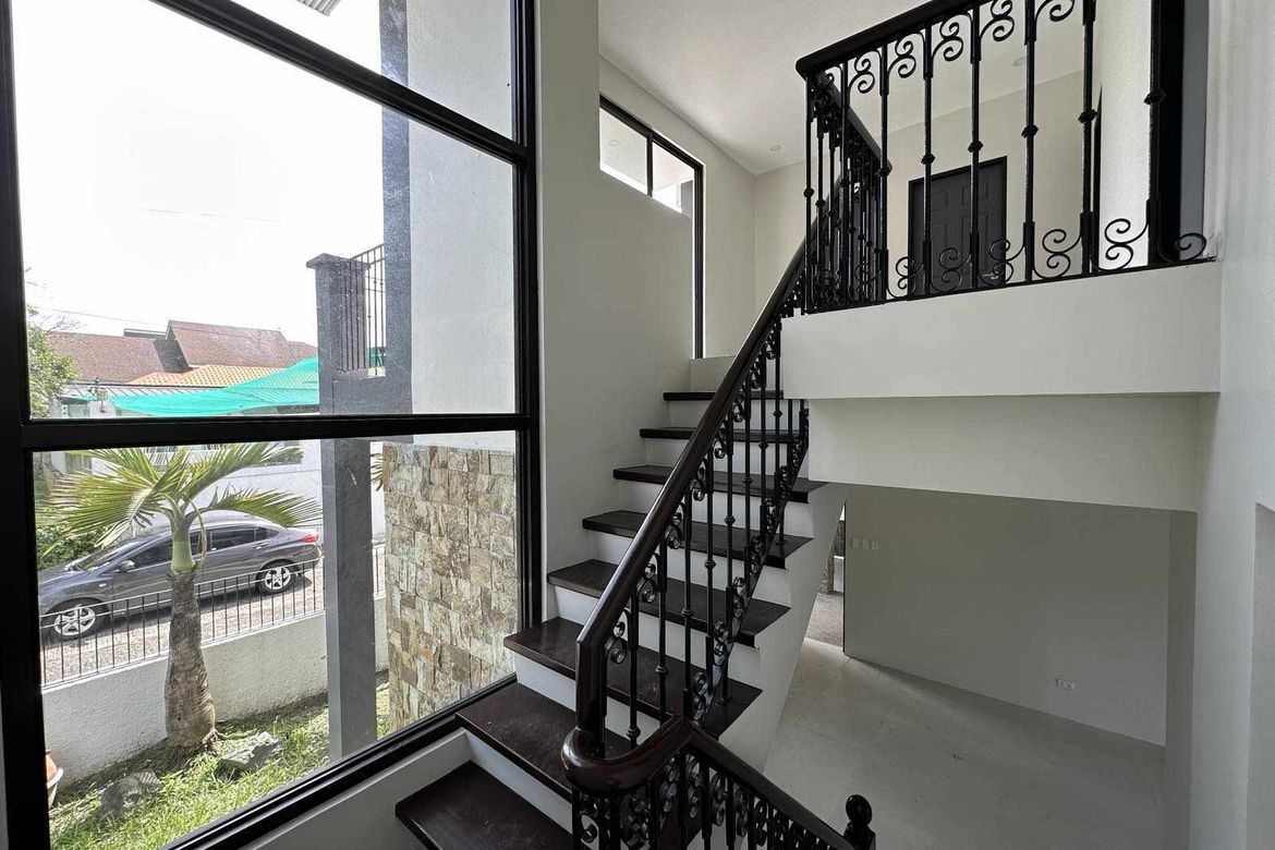 5 Bedroom House for Sale in Balingcanaway, Tarlac, Tarlac – photo 7
