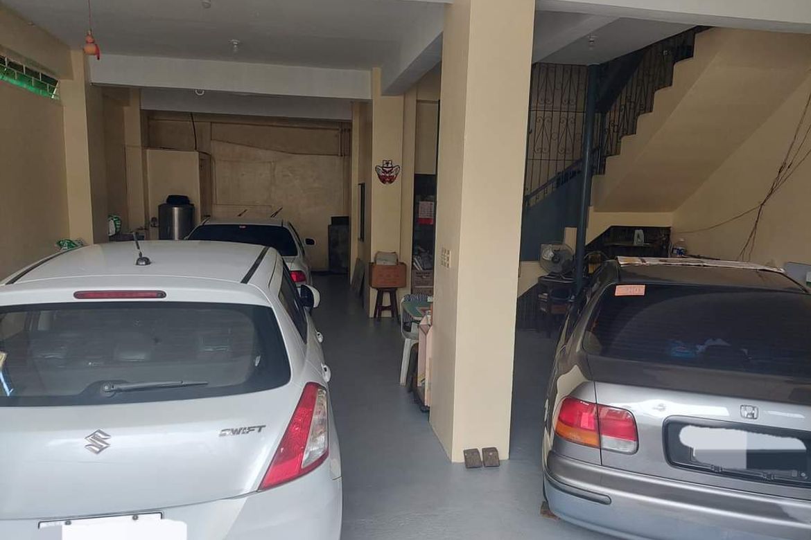 5 Bedroom House for Sale in Balong-Bato, San Juan, Metro Manila near LRT-2 J. Ruiz – photo 4