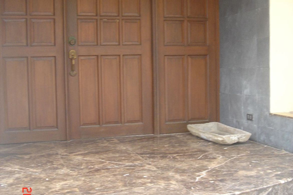 5 Bedroom House for Sale in Banilad, Cebu City, Cebu