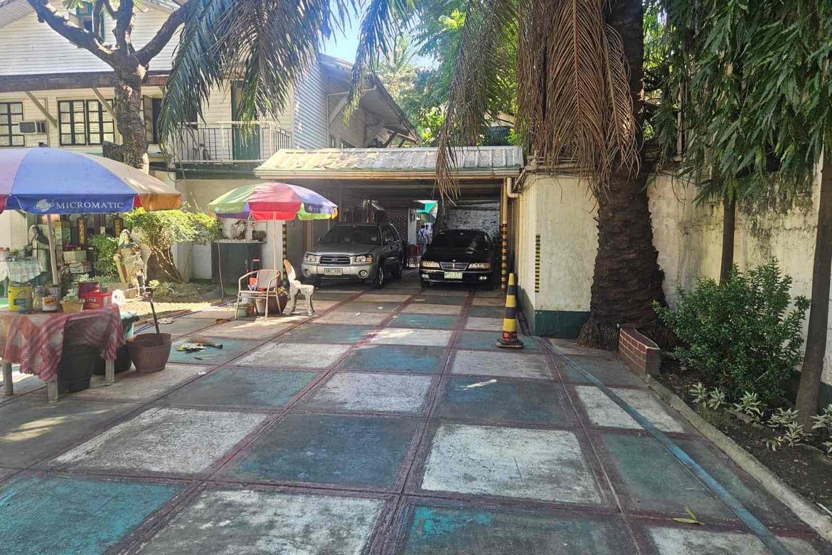5 Bedroom House for Sale in Barangay 114, Pasay, Metro Manila near MRT-3 Taft Avenue – photo 7