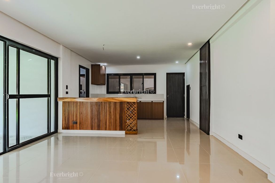 5 Bedroom House for Sale in Barangay 201, Pasay, Metro Manila – photo 6