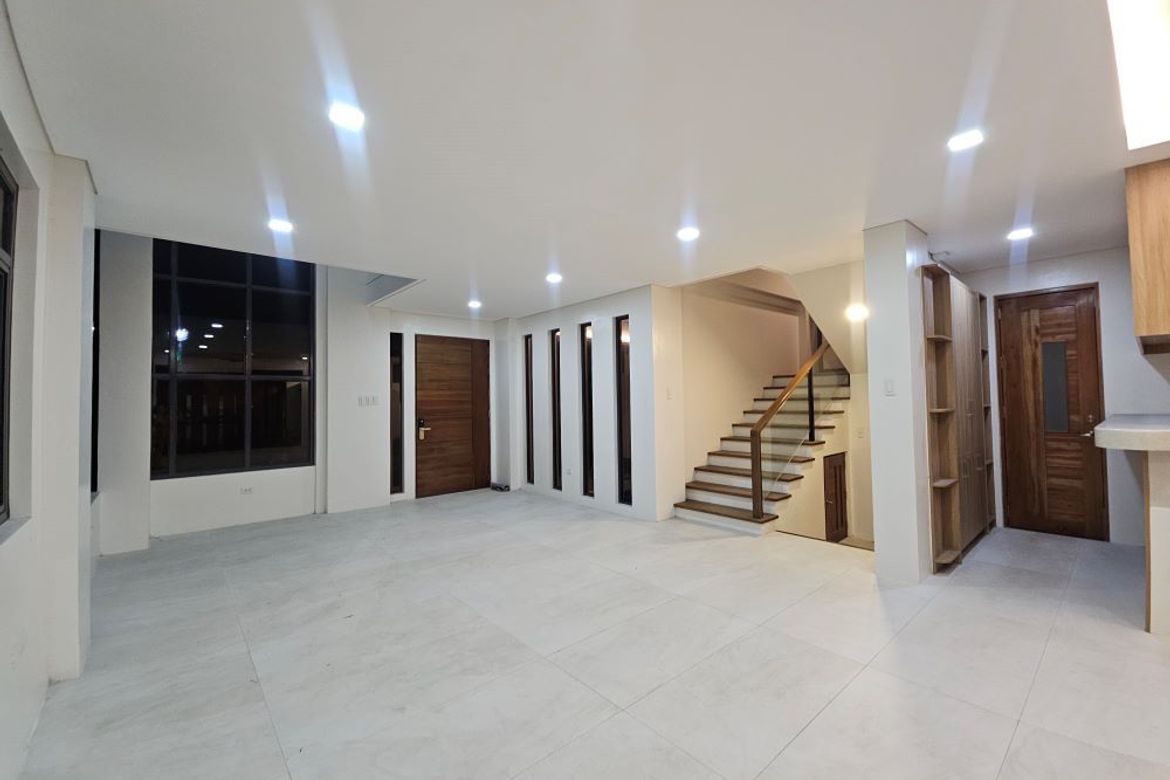 5 Bedroom House for Sale in Barangay 201, Pasay, Metro Manila – photo 5
