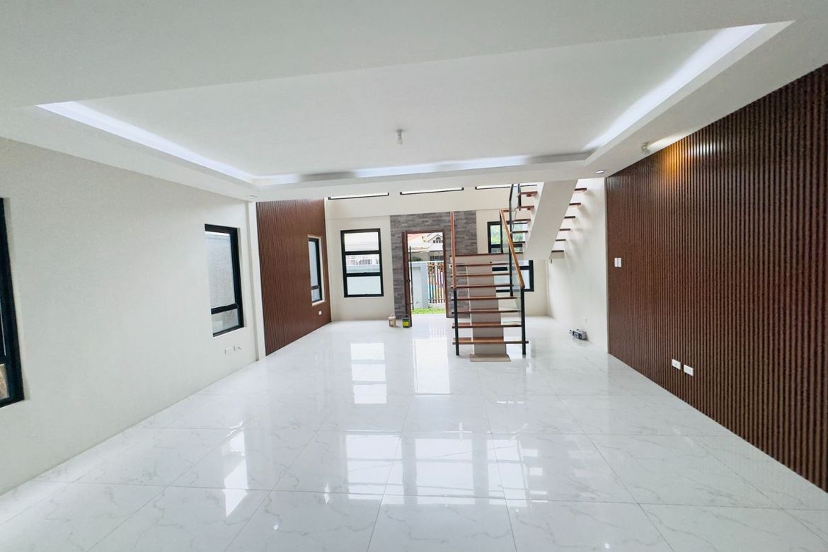5 Bedroom House for Sale in Batasan Hills, Quezon City, Metro Manila – photo 8