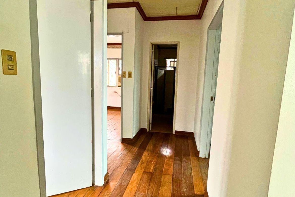 5 Bedroom House for Sale in Batasan Hills, Quezon City, Metro Manila – photo 3