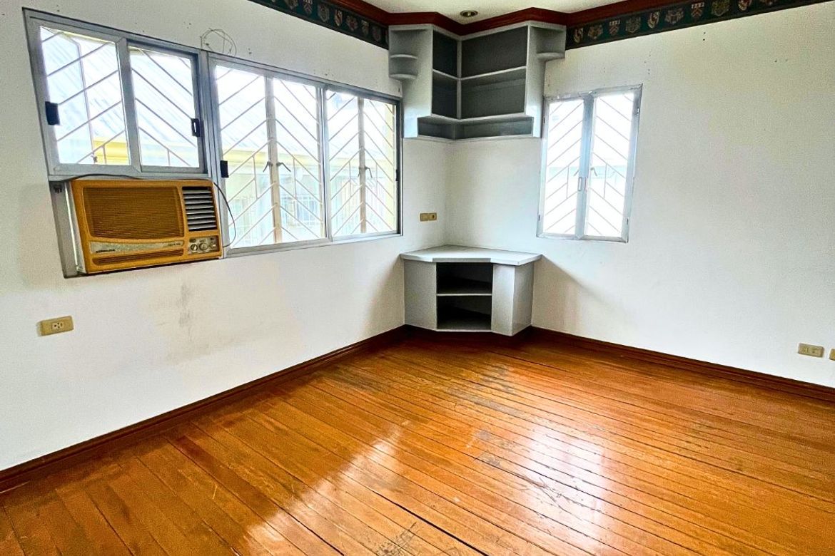 5 Bedroom House for Sale in Batasan Hills, Quezon City, Metro Manila – photo 5