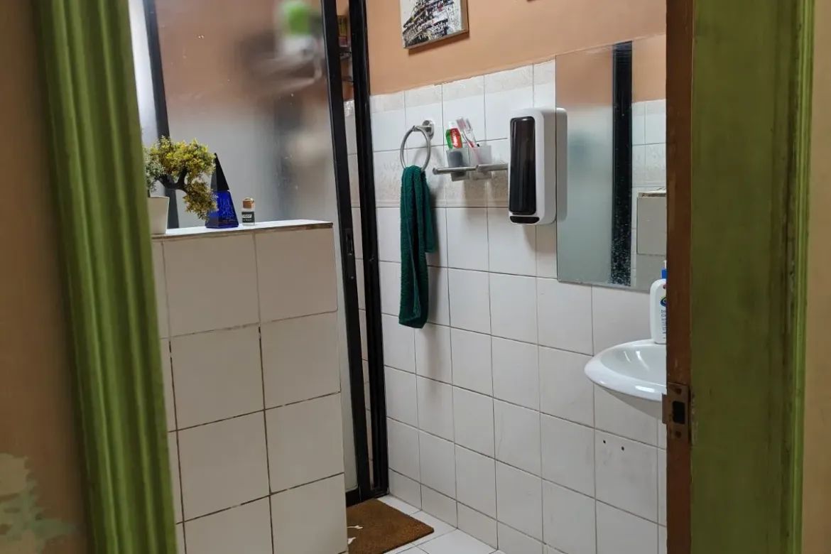5 Bedroom House for Sale in Batasan Hills, Quezon City, Metro Manila – photo 4