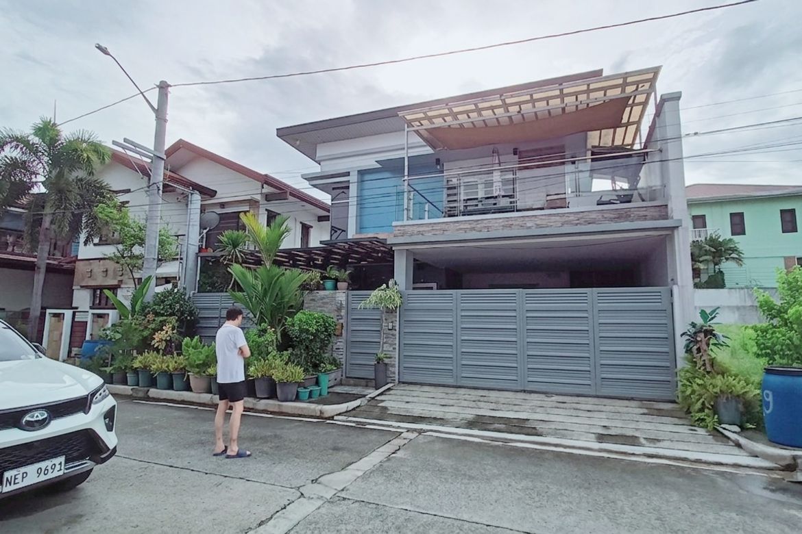 5 Bedroom House for Sale in Batasan Hills, Quezon City, Metro Manila – photo 2