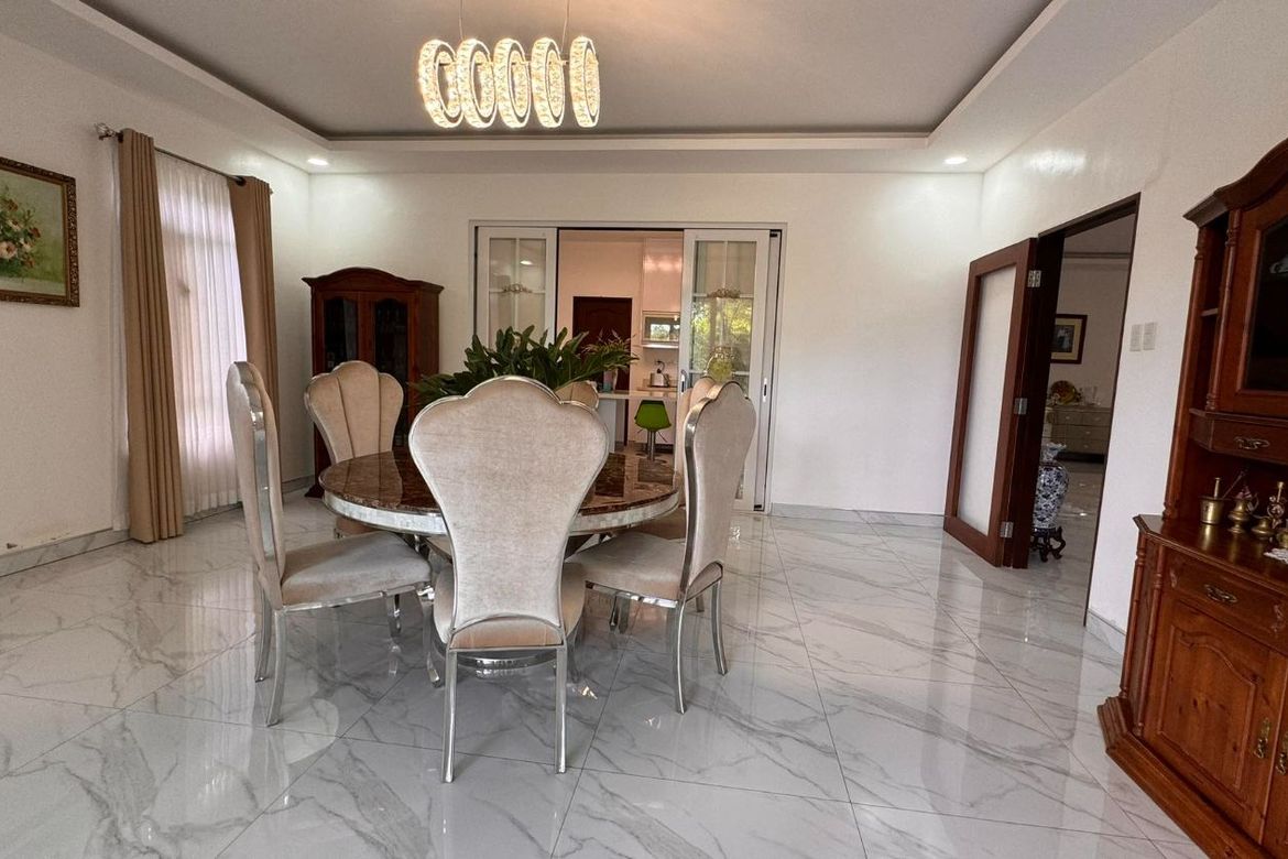 5 Bedroom House for Sale in Bayorbor, Mataas na Kahoy, Batangas – photo 7