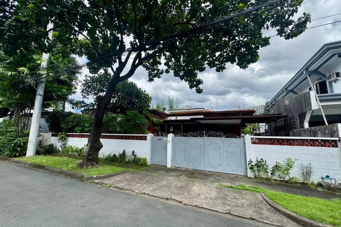 5 Bedroom House for Sale in Bel-Air, Makati, Metro Manila – photo 3