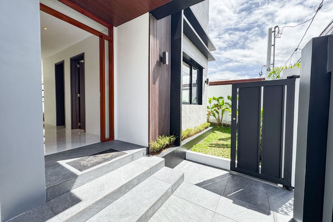 5 Bedroom House for Sale in BF Homes Executive Village, Almanza Uno, Las Piñas, Metro Manila – photo 5