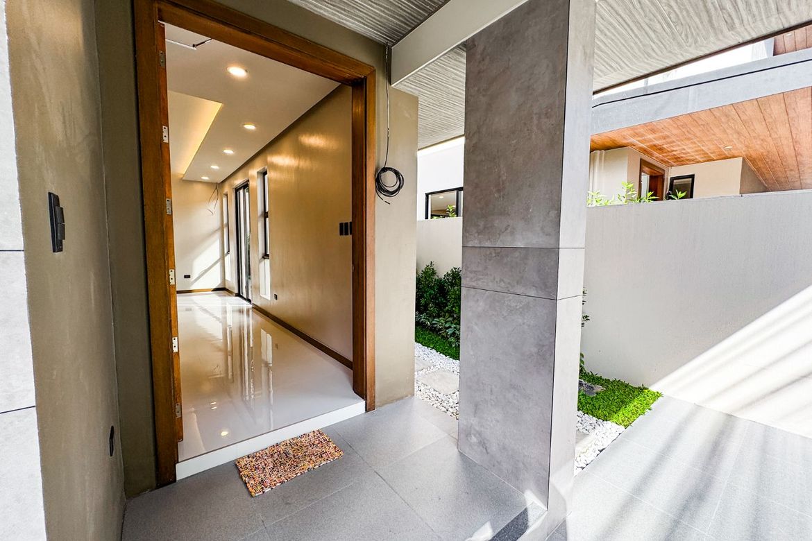 5 Bedroom House for Sale in BF Homes Executive Village, Almanza Uno, Las Piñas, Metro Manila – photo 5