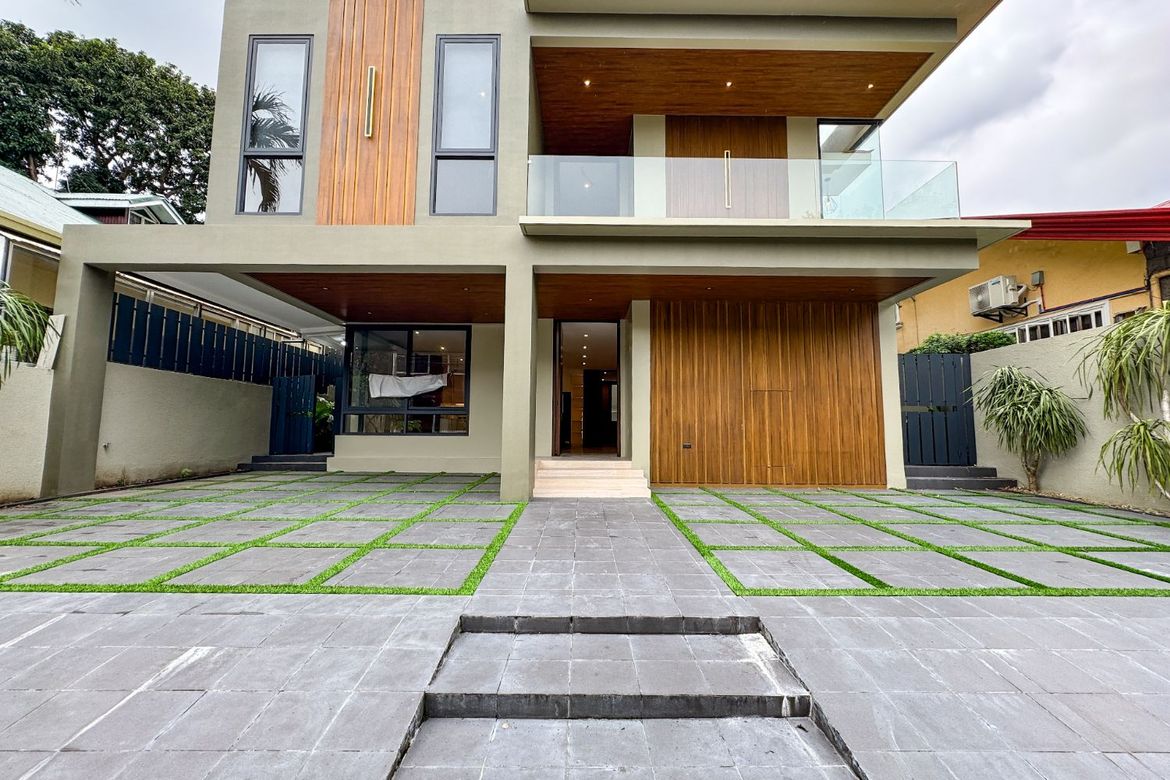 5 Bedroom House for Sale in BF Homes Executive Village, Almanza Uno, Las Piñas, Metro Manila – photo 3