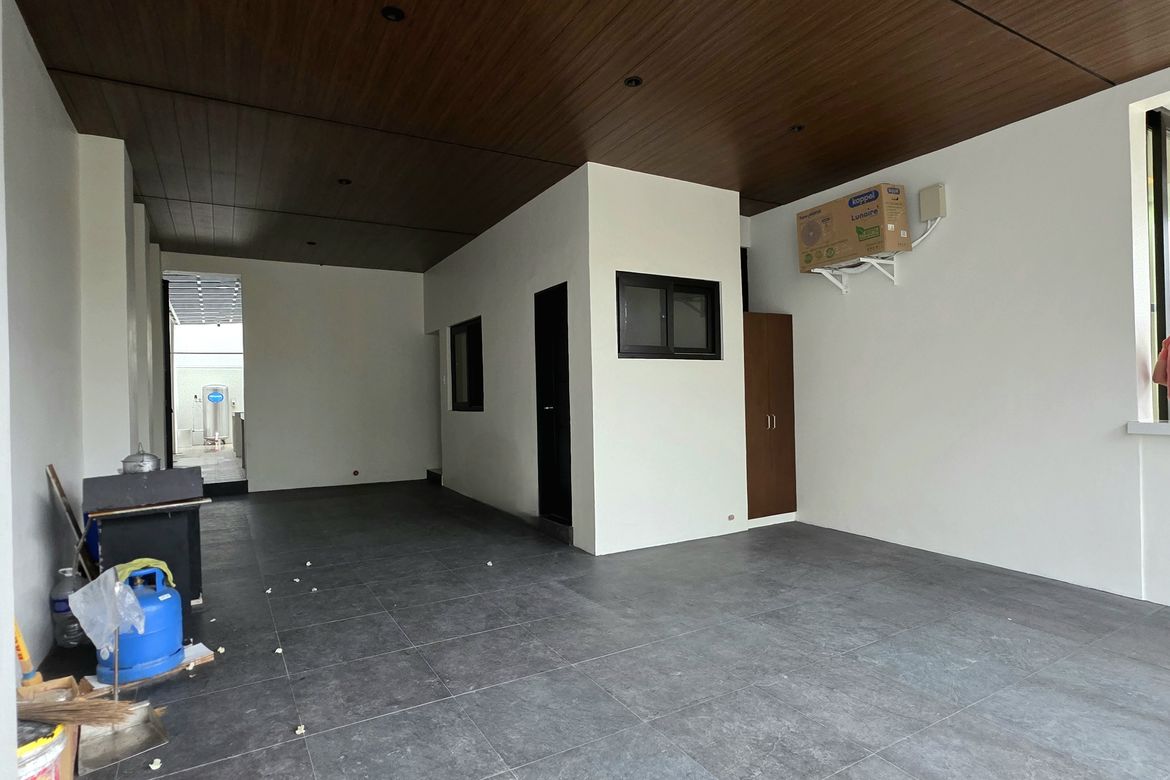 5 Bedroom House for Sale in BF Homes Parañaque, BF Homes, Parañaque, Metro Manila – photo 3