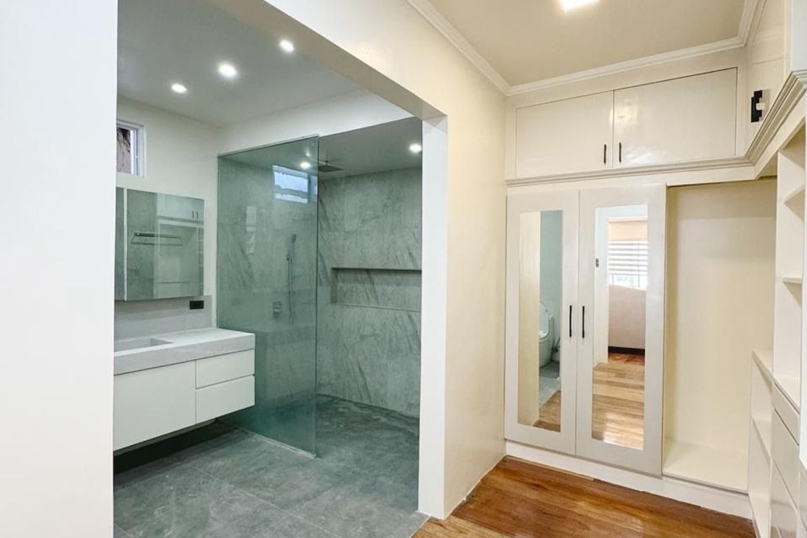 5 Bedroom House for Sale in BF Homes Parañaque, BF Homes, Parañaque, Metro Manila – photo 5