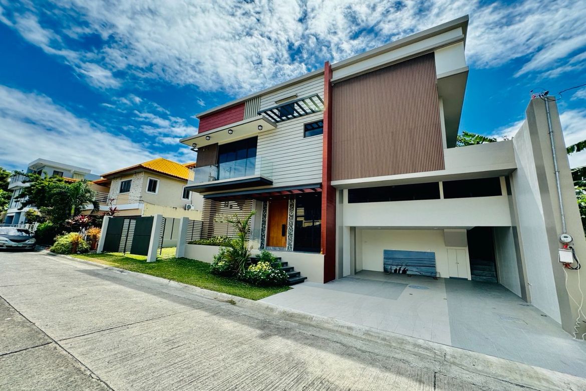 5 Bedroom House for Sale in BF Homes Parañaque, BF Homes, Parañaque, Metro Manila – photo 3