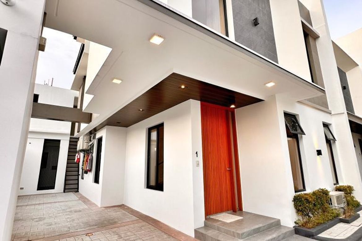 5 Bedroom House for Sale in BF Homes Parañaque, BF Homes, Parañaque, Metro Manila