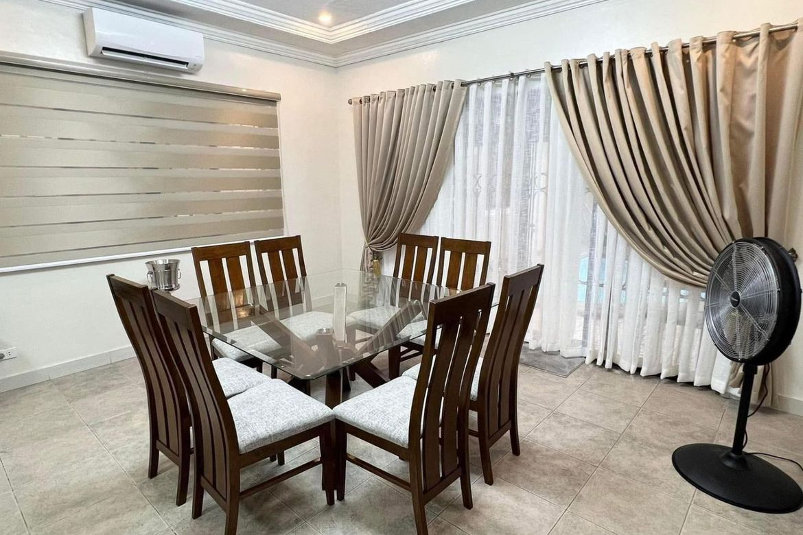 5 Bedroom House for Sale in BF Homes Parañaque, BF Homes, Parañaque, Metro Manila – photo 5
