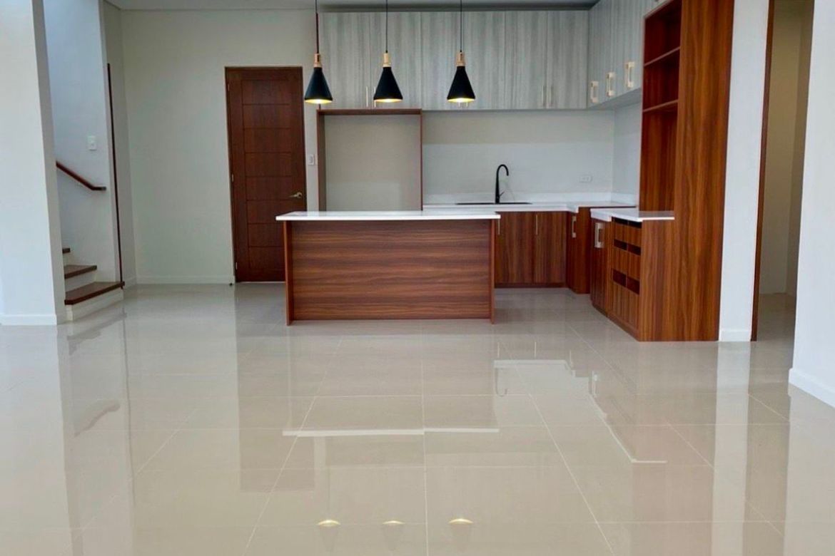 5 Bedroom House for Sale in BF Homes, Parañaque, Metro Manila – photo 2