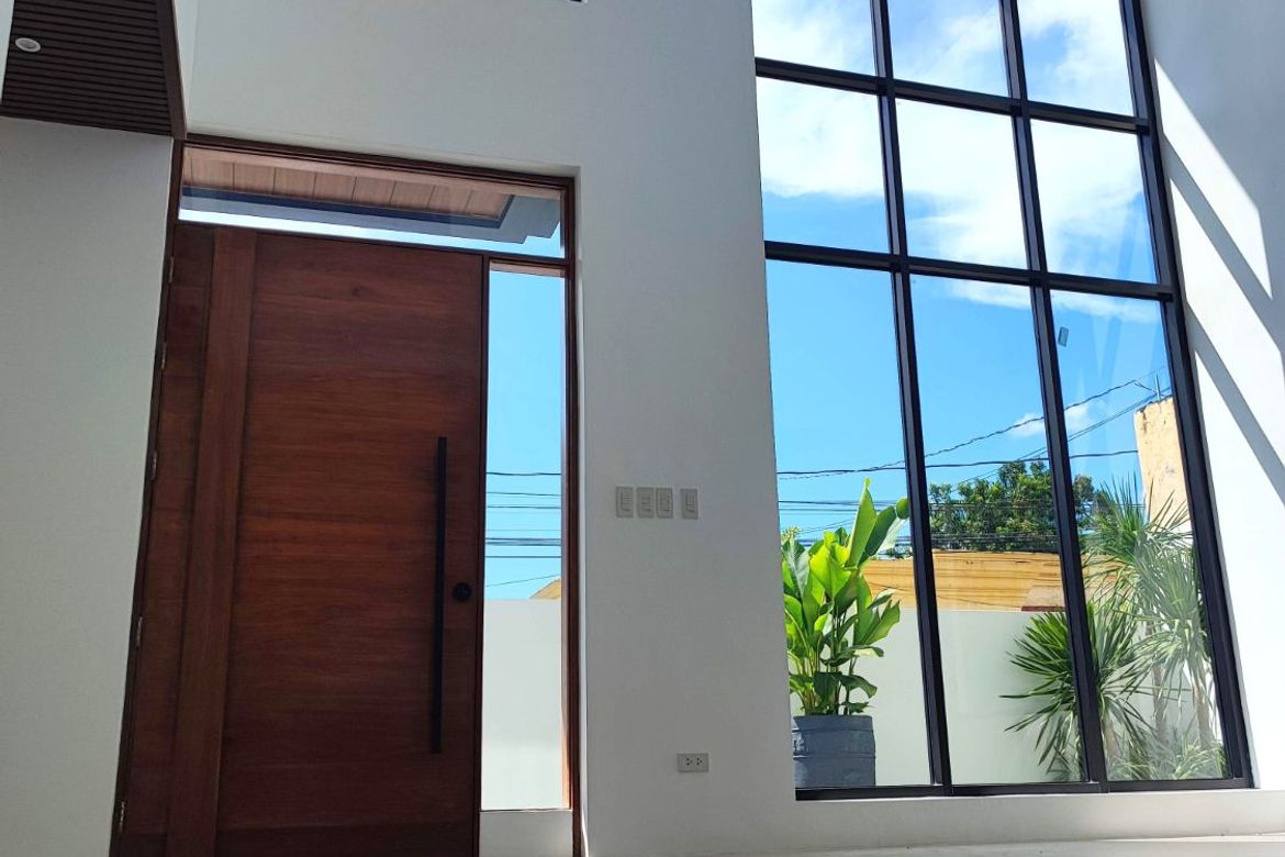 5 Bedroom House for Sale in BF Homes, Parañaque, Metro Manila – photo 4