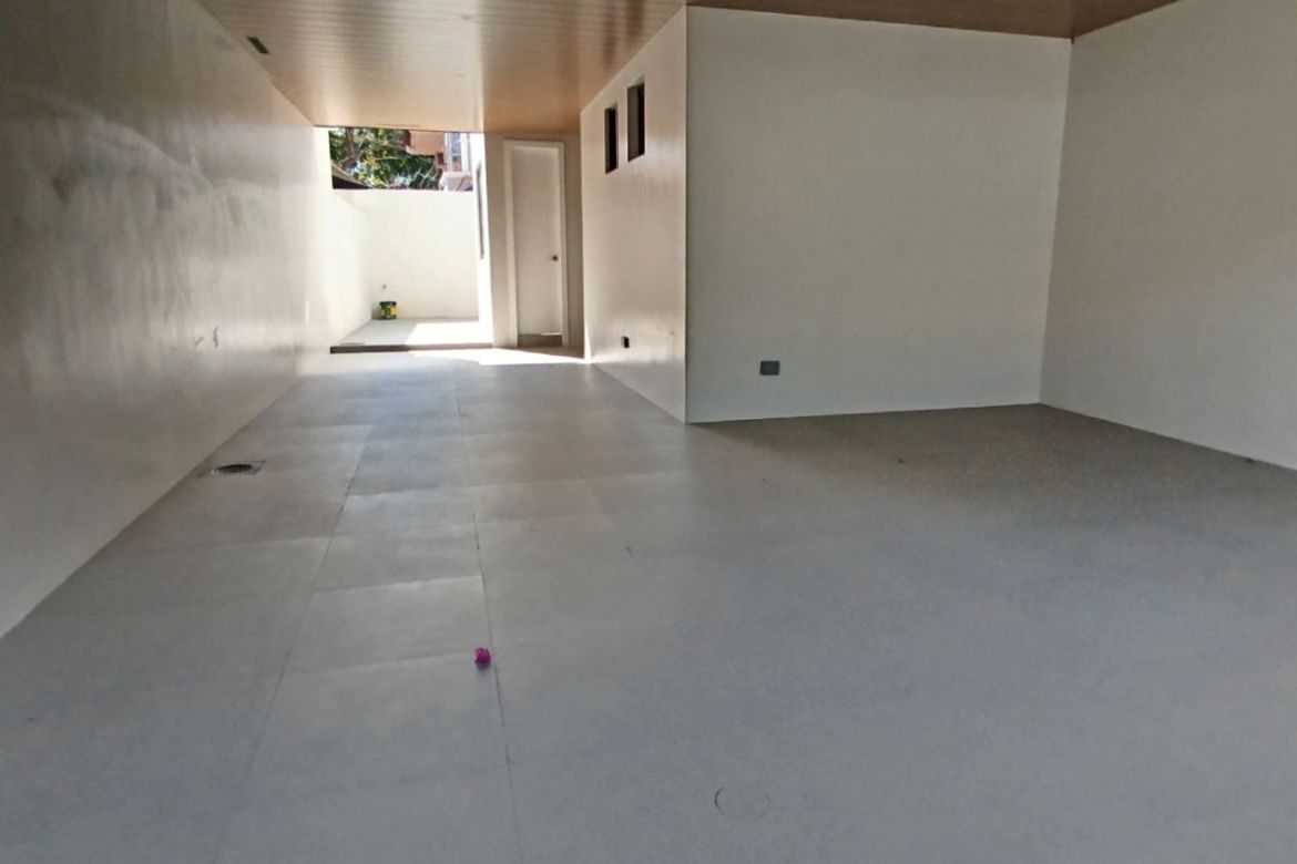 5 Bedroom House for Sale in BF Homes, Parañaque, Metro Manila – photo 4