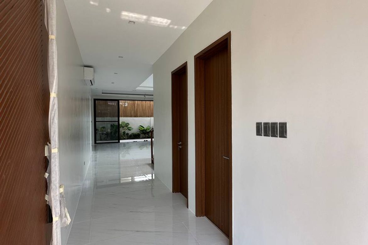5 Bedroom House for Sale in BF Homes, Parañaque, Metro Manila – photo 5