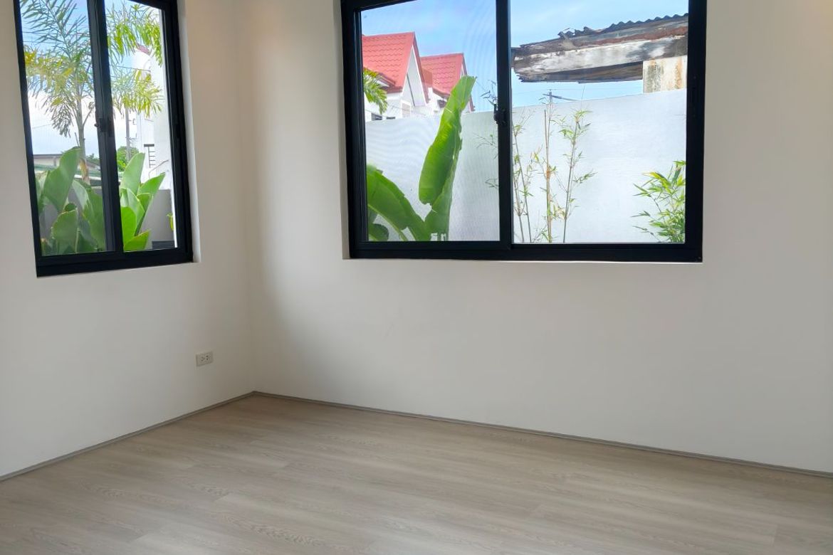 5 Bedroom House for Sale in BF Homes, Parañaque, Metro Manila – photo 5