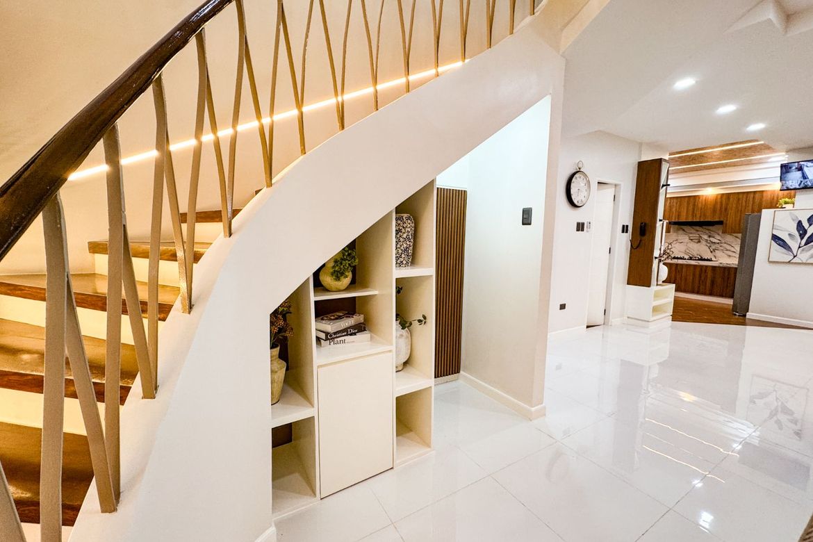 5 Bedroom House for Sale in BF Resort Village, Talon Dos, Las Piñas, Metro Manila – photo 7