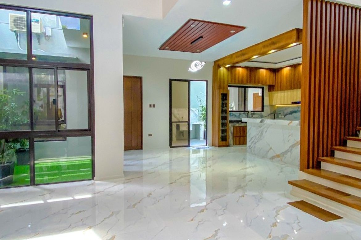 5 Bedroom House for Sale in BF Resort Village, Talon Dos, Las Piñas, Metro Manila – photo 5