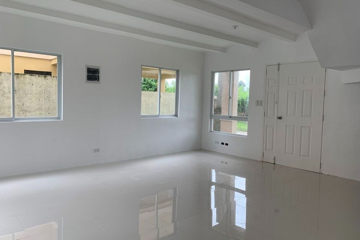 5 Bedroom House for Sale in Bgy. No. 44, Zamboanga, Laoag, Ilocos Norte – photo 5