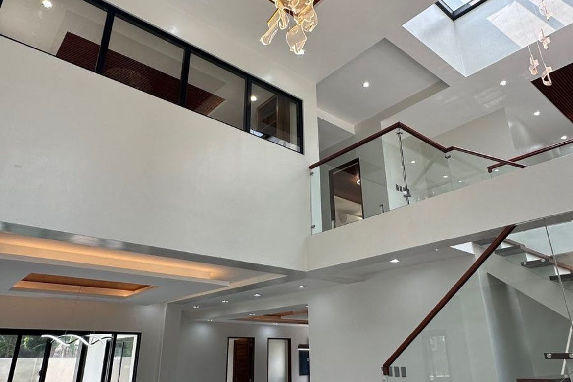 5 Bedroom House for Sale in Buck Estate, Alfonso, Cavite