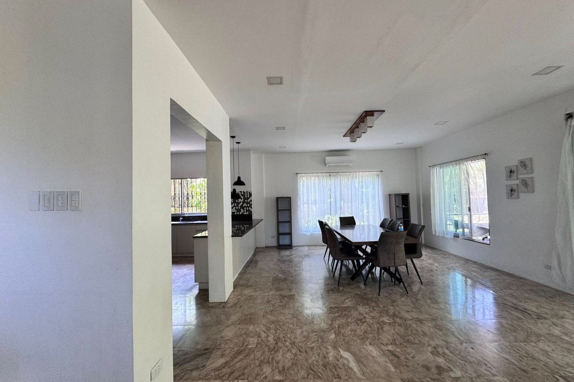 5 Bedroom House for Sale in Cabancalan, Mandaue, Cebu – photo 7