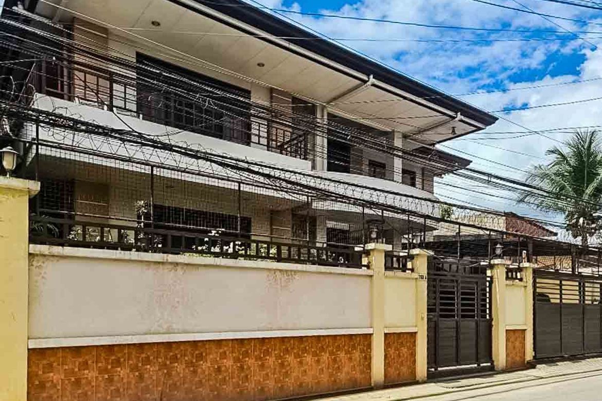 5 Bedroom House for Sale in Calajo-An, Minglanilla, Cebu – photo 2