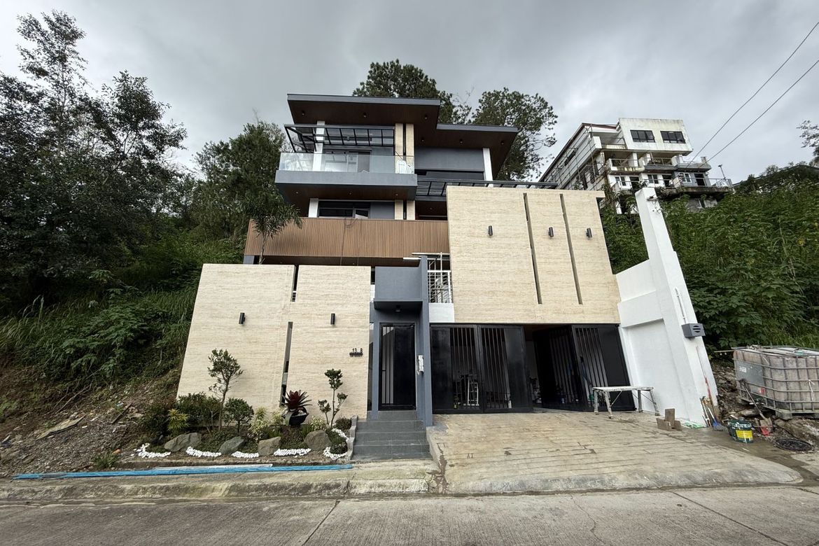 5 Bedroom House for Sale in Camp 7, Baguio, Benguet – photo 2